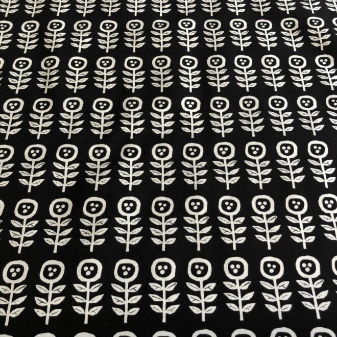 kokka Canvas BLUMEN SCHWARZ – Bild 3