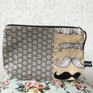 Zippertäschchen mit Schnauzbart
