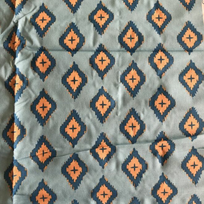 Reststück BOHO IKAT-STOFF ca. 50x110 cm